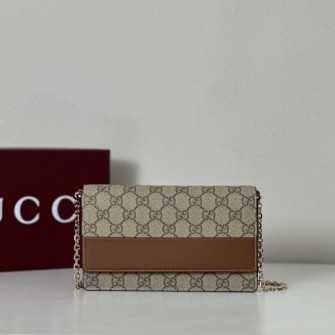 GUCCI 구찌 엠블럼 GG 수프림 캔버스 가죽 체인백