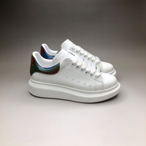 ALEXANDER MCQUEEN 알렉산더 맥퀸 오버사이즈 스니커즈