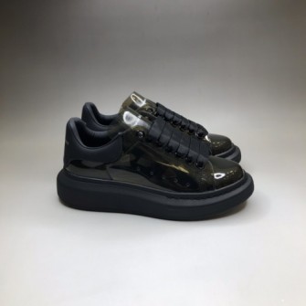 ALEXANDER MCQUEEN 알렉산더 맥퀸 오버사이즈 스니커즈