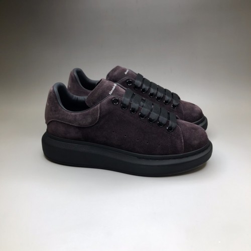 ALEXANDER MCQUEEN 알렉산더 맥퀸 오버사이즈 스니커즈