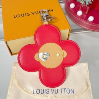 LOUIS VUITTON 루이비통 비비엔 백참(백꾸) M03280